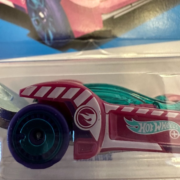 Tooligan Hot Wheels Treasure Hunt - Picture 2 of 3
